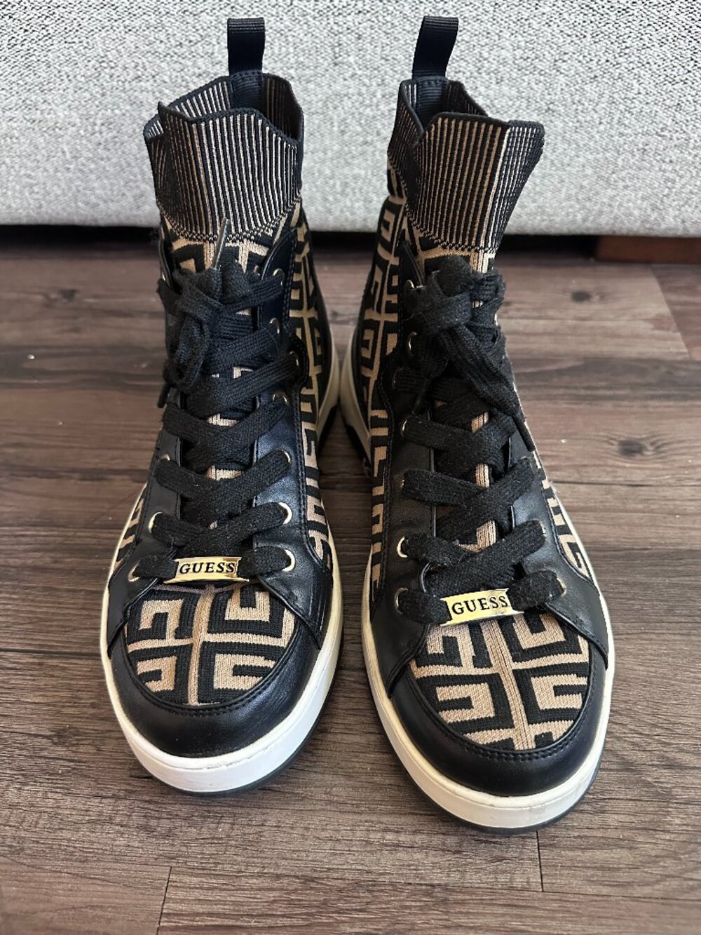 Guess Mannen Logo Knit High-Top Sneakers - Size 9.5